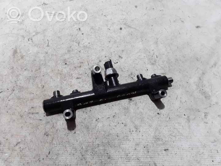 Ford Kuga II Kraftstoffverteiler Einspritzleiste Verteilerrohr 9681909680