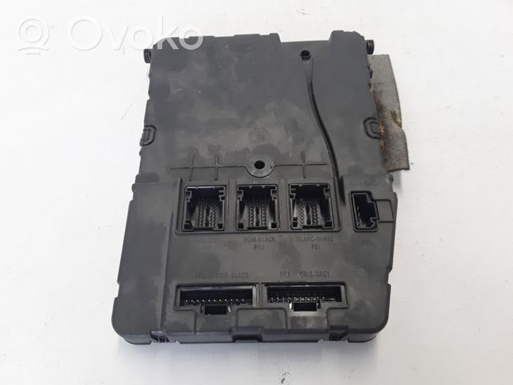 Renault Megane II Komputer / Sterownik ECU i komplet kluczy 