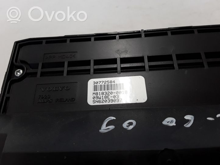 Volvo XC60 Monitor / wyświetlacz / ekran 30772584