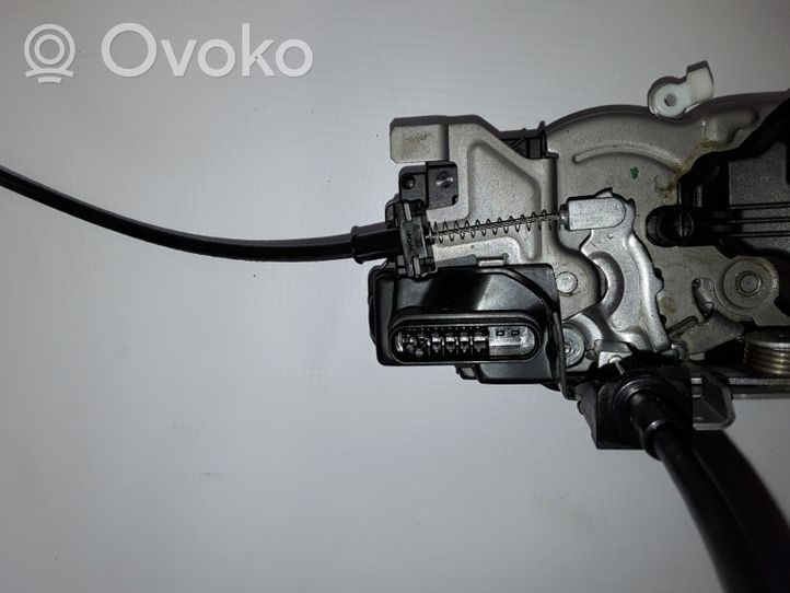 Volvo XC60 Zamek drzwi przednich 31349894