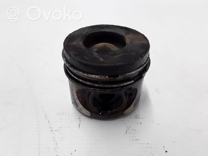 Renault Megane II Piston avec bielle PKRN407601DA