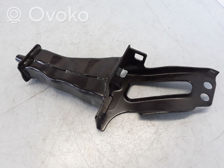 Volvo S60 Etupuskurin poikittaistuki 31329799