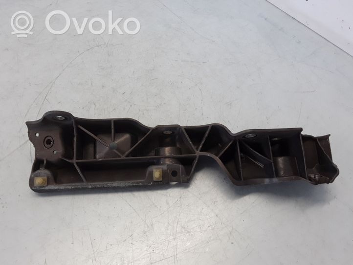 Renault Scenic III -  Grand scenic III Support de montage d'aile 631230010