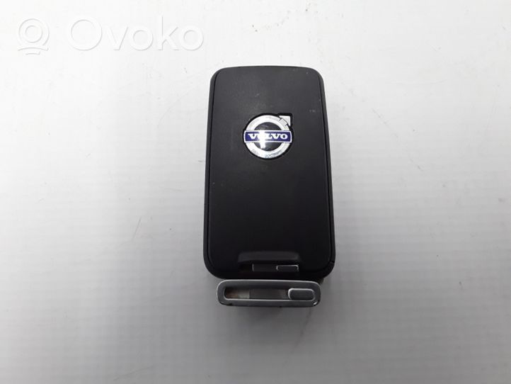 Volvo XC70 Ignition key/card 