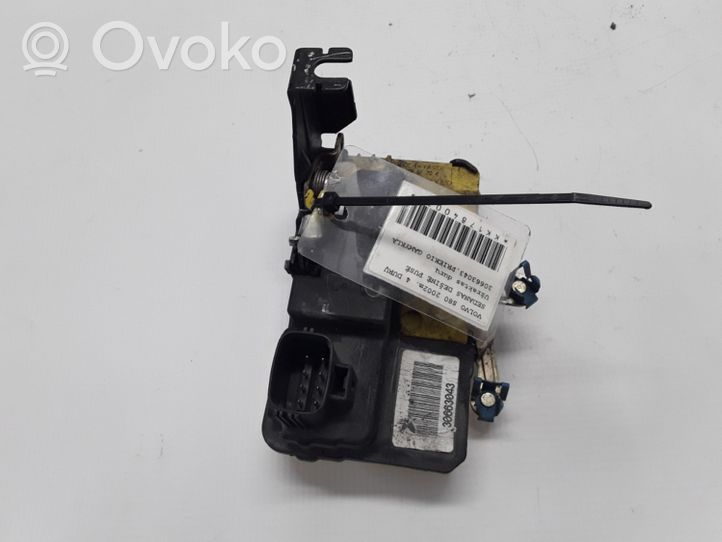 Volvo S80 Zamek drzwi przednich 30663043