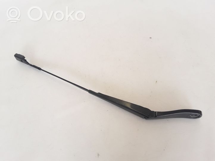 Volvo S60 Priekinio stiklo valytuvų kojelė 30753504