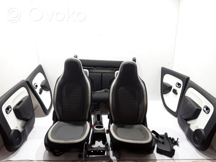 Renault Twingo III Set interni 