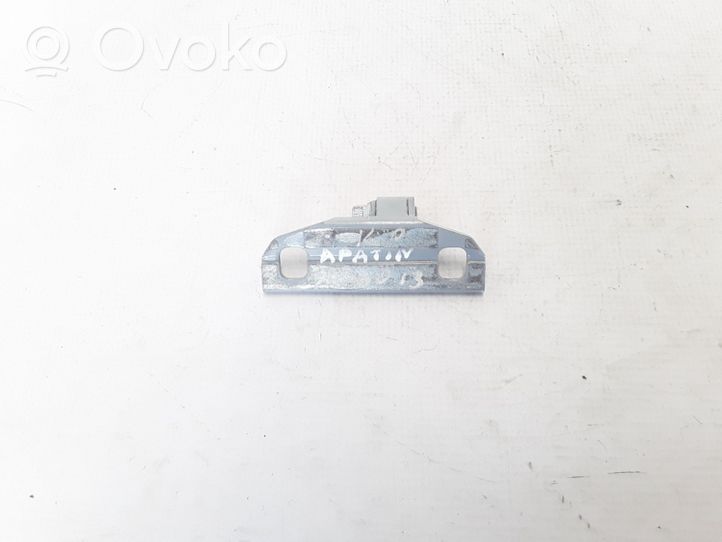 Volvo XC60 Front door upper hinge 31218726