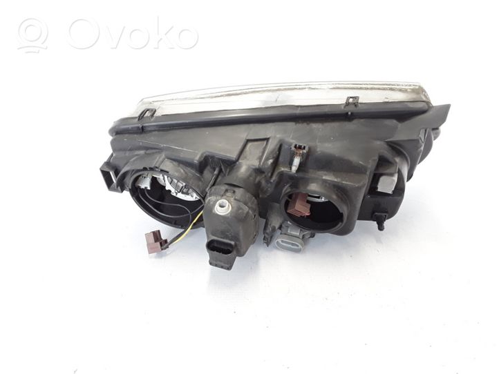 Renault Safrane Lampa przednia 7701042502