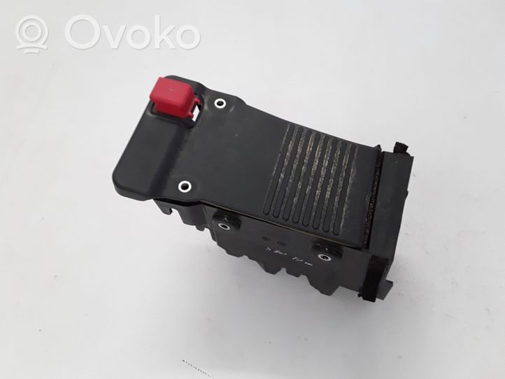 Volvo S90, V90 Support batterie 31479621