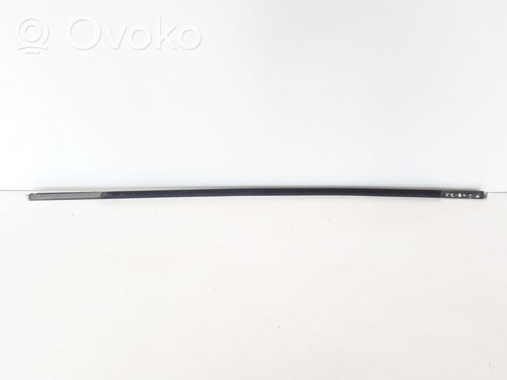 Volvo XC60 Listwa drzwi tylnych 31371114