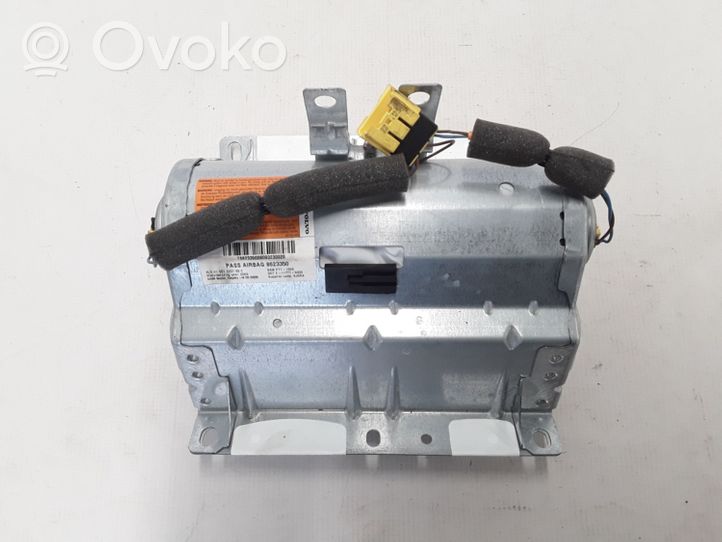 Volvo C70 Passenger airbag 8623350