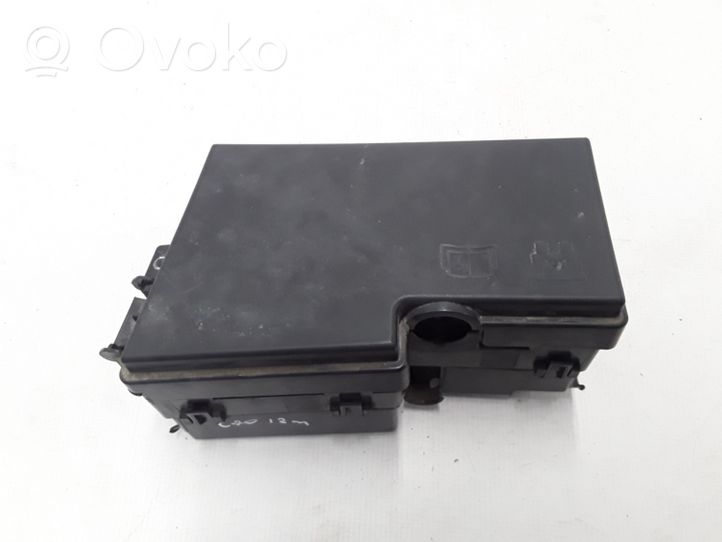 Volvo C70 Sulakemoduuli 8688039