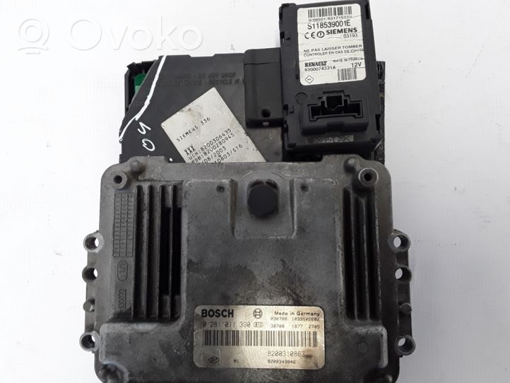 Renault Megane II Komputer / Sterownik ECU i komplet kluczy 