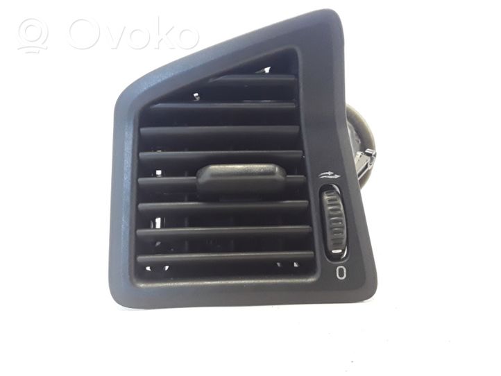 Volvo XC70 Garniture, panneau de grille d'aération latérale 3409373