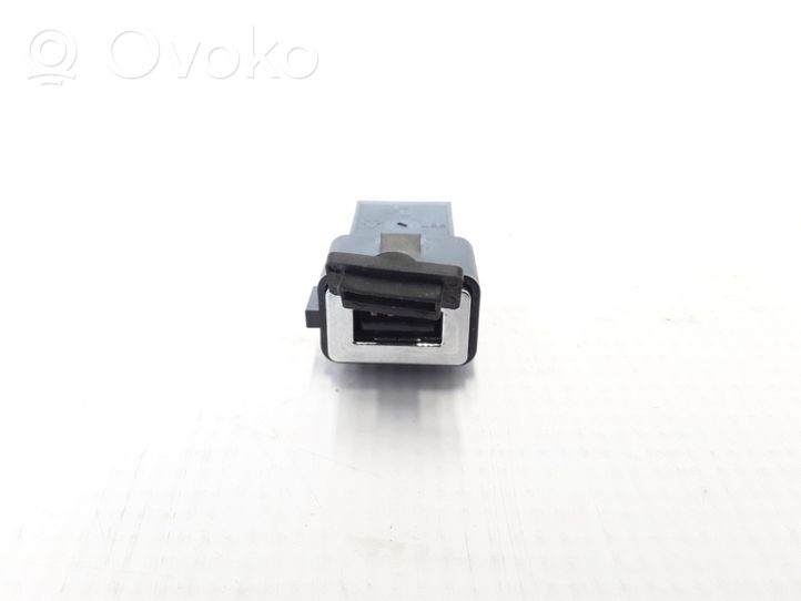 Volvo S80 Câble adaptateur AUX 