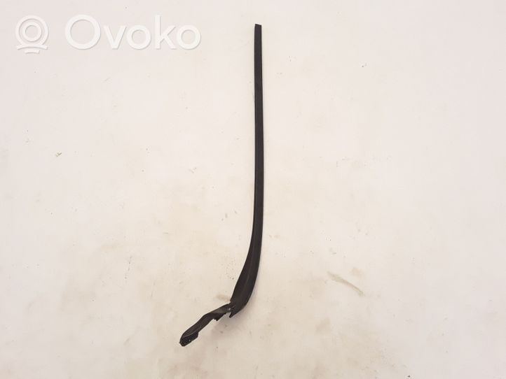 Volvo S60 Windshield trim 31335864