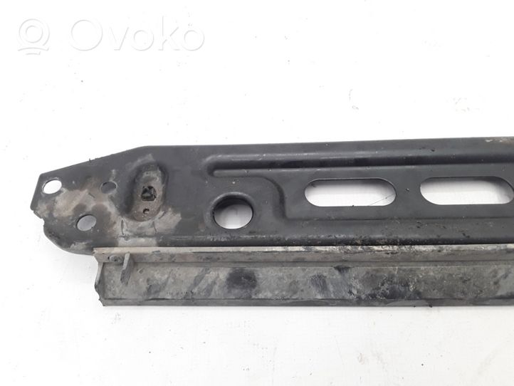 Volvo XC60 Staffa di montaggio del radiatore 31265124