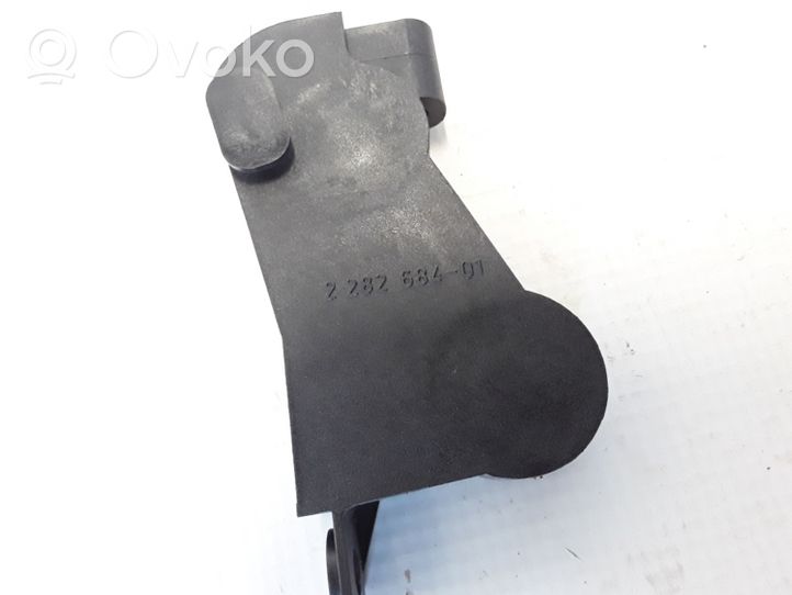 BMW 6 E63 E64 Oil filter mounting bracket 17222282684