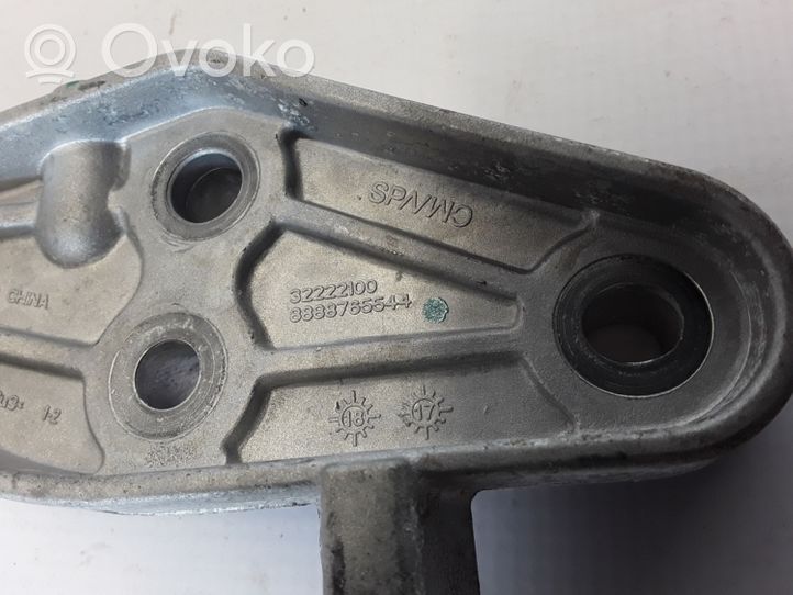 Volvo XC40 Supporto della scatola del cambio 32222100