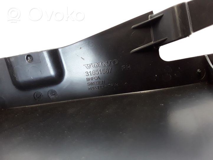 Volvo XC40 Rivestimento della modanatura della chiusura del vano motore/cofano 31651567