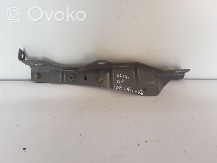 Renault Clio IV Support de montage d'aile 641345024R