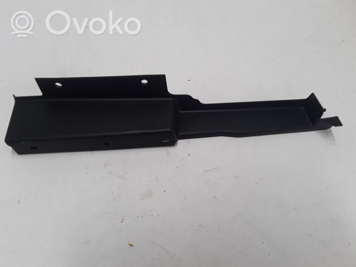 Volvo XC40 Rivestimento della modanatura della chiusura del vano motore/cofano 31651852