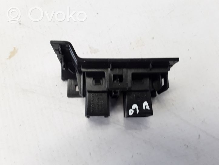 Volvo V60 Câble adaptateur AUX 31285608