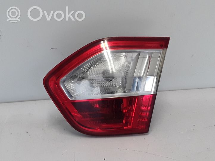 Renault Fluence Lampy tylnej klapy bagażnika 265500038R