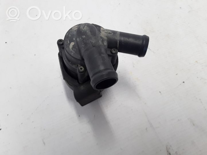 Volvo XC60 Pompa cyrkulacji / obiegu wody 31332380