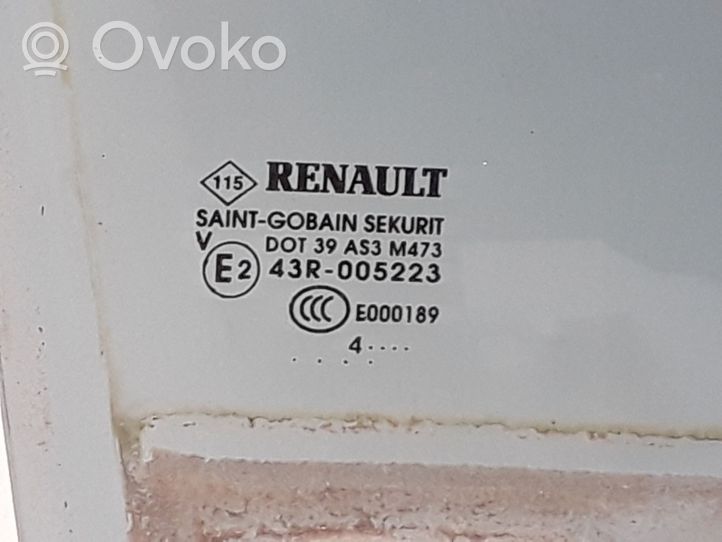 Renault Zoe Szyba drzwi tylnych 823001033R