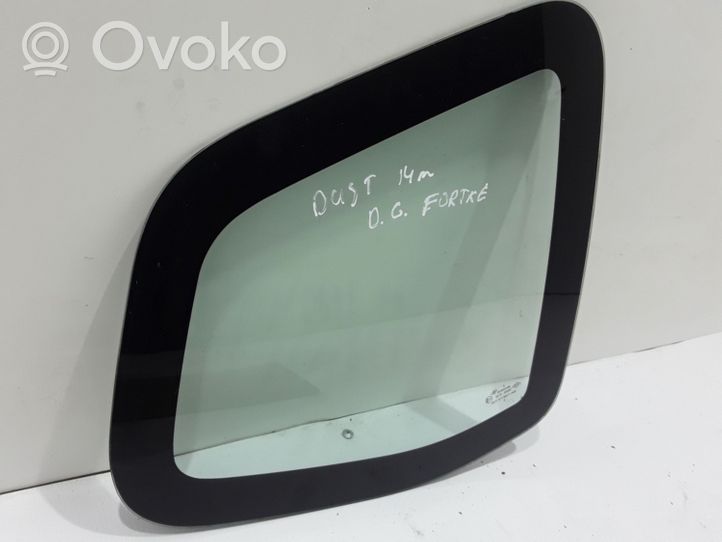 Dacia Duster Rear side window/glass 833068568R