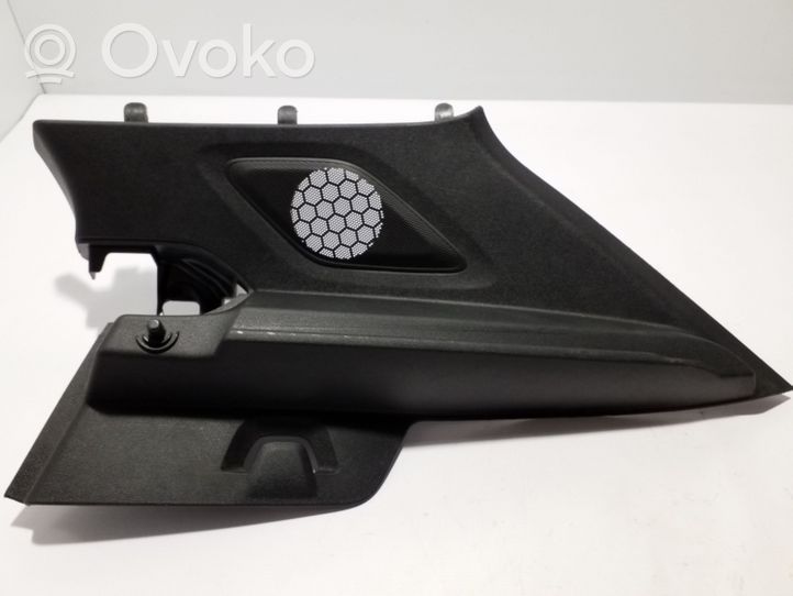 Volvo XC40 Tailgate/trunk side cover trim 32244155