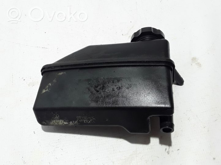 Volvo S60 Power steering fluid tank/reservoir 30665496