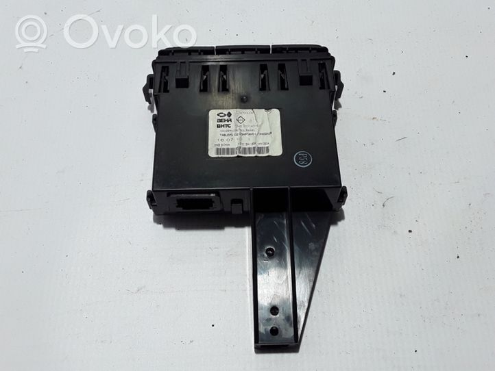 Renault Latitude (L70) Wiper turn signal indicator stalk/switch 274700004R