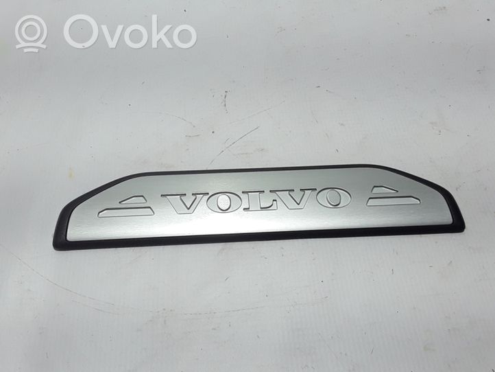 Volvo XC60 Galinio slenksčio apdaila (vidinė) 30721136