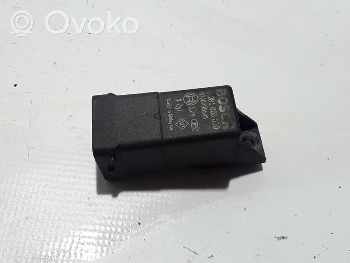 Opel Vivaro Glow plug pre-heat relay 8200798585