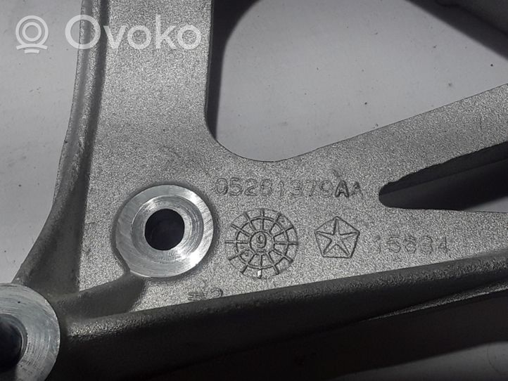 Chrysler Pacifica Uchwyt / Mocowanie sprężarki klimatyzacji 5281379AA