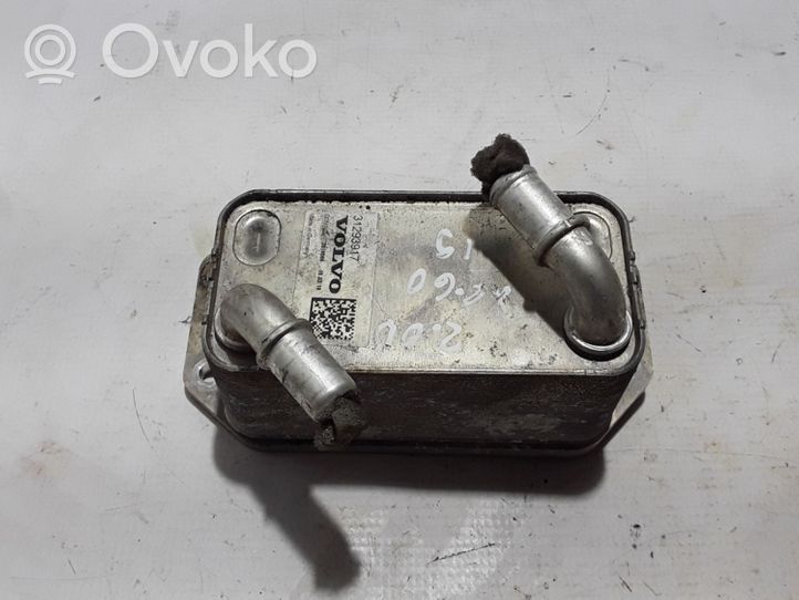 Volvo XC60 Oil filter mounting bracket 31293917