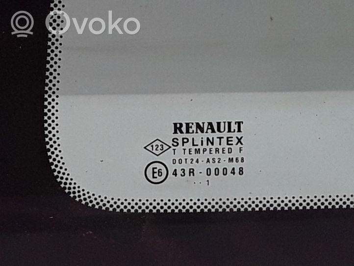 Renault Clio II Takasivuikkuna/-lasi 833077317R