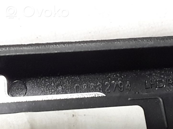 Volvo V40 Moldura del panel (Usadas) 8632794