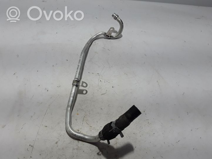 Chrysler Pacifica Engine coolant pipe/hose 68217332AA