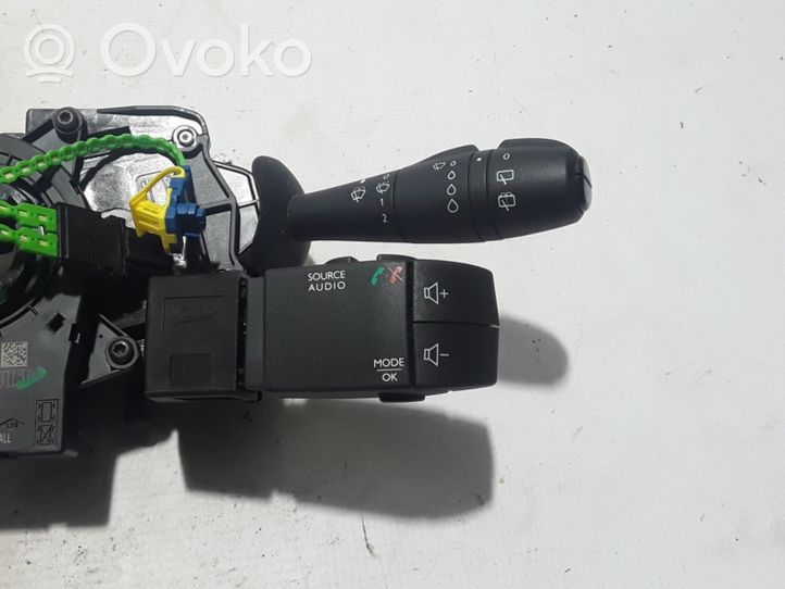 Renault Trafic III (X82) Wiper turn signal indicator stalk/switch 