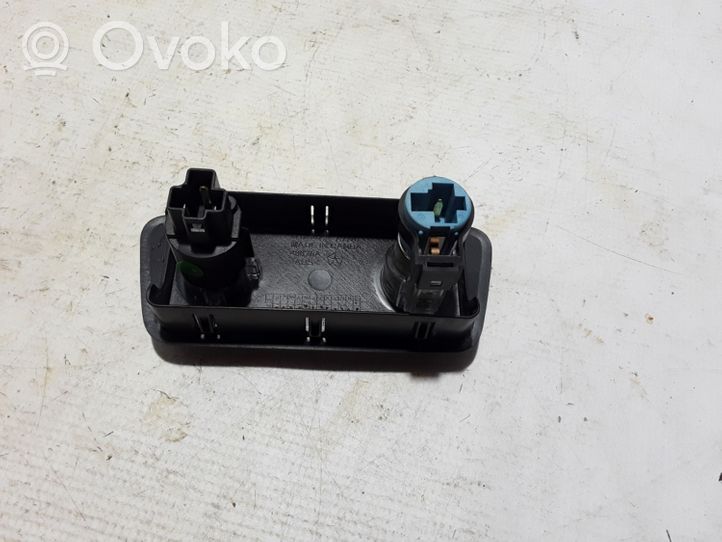 Chrysler Pacifica USB socket connector 68229847AB