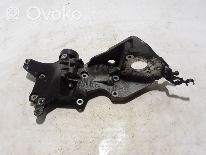 Volkswagen Tiguan Support de générateur / alternateur 03L903139