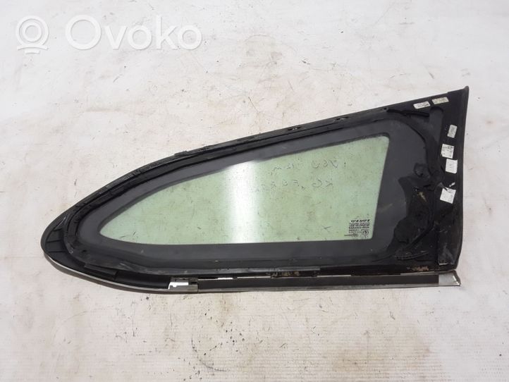 Volvo V60 Rear side window/glass 31218020