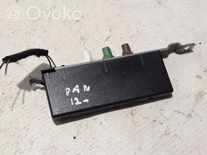 Porsche Panamera (970) Amplificateur d'antenne 97064710702