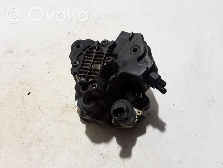 Volvo S60 Pompa wtryskowa wysokiego ciśnienia 8689591