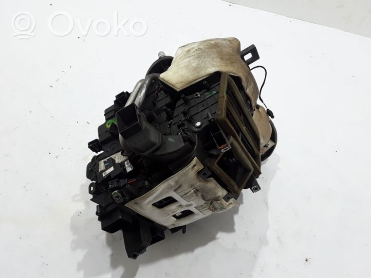 Peugeot 2008 II Interior heater climate box assembly 9840568380