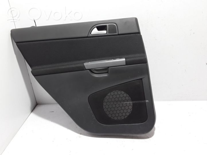 Volvo S40 Takaoven verhoilu 8679479